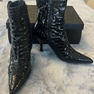Stuart Weitzman Black Patent Croc Heeled Boots